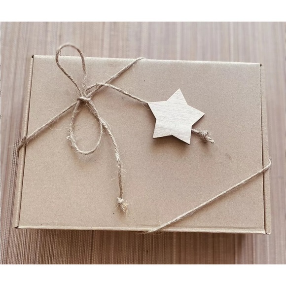 Ornaments - Picture 7 of 7